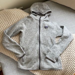 Patagonia sweater jacket size small